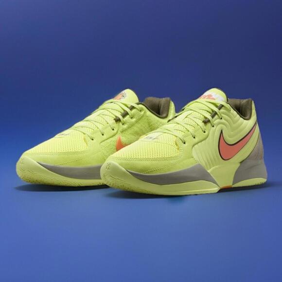 Nike Men\'s JA 2 \